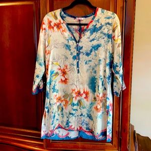 Johnny Was Silk Tunic w Button 3/4 sleeve XS